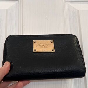 Michael Kors Black Leather Zip Around Wallet Gold Hardware